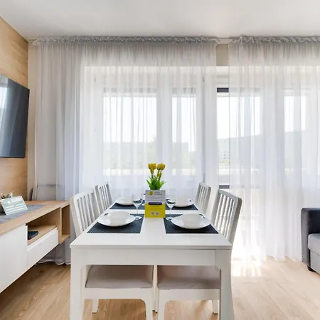 Arenapoint Prostywynajem Apartman *